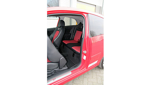 Ze zijn er nog, sportieve autos voor een nette prijs. We reden de zeer betaalbare Ford Fiesta ST  vanaf 21.115 euro  en hadden een week lang veel rijplezier. Want deze auto maakt zijn naam helemaal