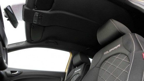 FR, Cupra, Bocanegra, we raken een beetje in de war van al die nieuwe versies van de Seat Ibiza. In een regenachtig Barcelona maakten we de eerste meters met deze snelle Ibizas, voorzien van de 1.4 T
