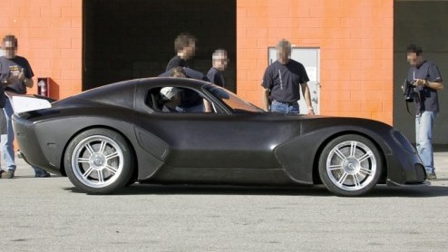 Al eens gehoord van Devon? Dit Amerikaanse sportwagenmerk heeft de Devon GTX in ontwikkeling die de status supercar niet zou misstaan. Hij werd voor de allereerste keer gesignaleerd, nota bene op het 