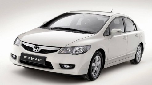 Hybride's zijn hot, vooral in de leasemarkt. Uit cijfers van VWE blijkt de Honda Civic Hybrid in het eerste halfjaar het meest door leasemaatschappijen besteld; liefst 3184 stuks werden er aan de man