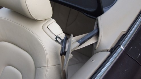 Herinner je je die elegante Audi A4 Cabriolet nog? Ja, natuurlijk! Mooi h? Helaas, dat model is niet meer. Audi heeft het roer om gegooid. Van de sedan wordt geen dakloze variant meer gebouwd. Wil je