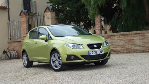 We schreven het ruim een jaar geleden tijdens onze eerste kennismaking met de nieuwe Seat Ibiza: mooie auto, die een duidelijke kwaliteitsslag heeft gemaakt, maar de luidruchtige 1.9 pompverstuiver T
