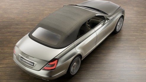 Het is nog een paar weken tot de autoshow in Detroit zijn deuren opent, maar de eerste nieuwtjes komen al los. Mercedes-Benz zal er een concept van een vierdeurs cabriolet laten zien. Daarmee worden d