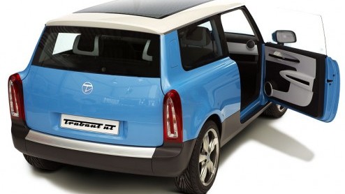 De Trabant keert terug, en hoe. Niet langer hoeven we de DDR-auto te associren met walmende uitlaatgassen. De nieuwe Trabant die op de IAA Frankfurt als studiemodel 'nT' wordt gepresenteerd wordt nam