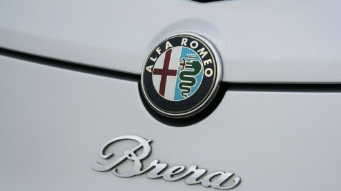 Met het verdwijnen van de 75 heeft Alfa Romeo in de jaren negentig van de vorige eeuw ook afscheid genomen van achterwielaandrijving. En daar treuren nog steeds veel liefhebbers om, onder wie onderget