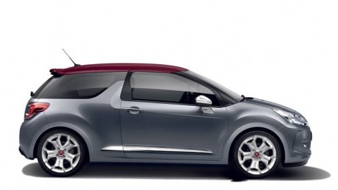 Voor Citron staat de IAA Frankfurt in het teken van de DS3. De Fransen starten een charmeoffensief in het compacte segment, waarbij de DS3 rijkelijk naar eigen smaak is samen te stellen. Heel beschei