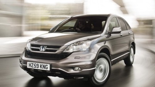 De Honda CR-V is nu bijna drie jaar op de markt, reden voor Honda om de stoere Japanner even op te frissen. Op de IAA Frankfurt gaat het model uit de doeken, en inmiddels krijgt deze verjongingskuur v