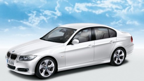 BMW treft met het EfficientDynamics pakket op vrijwel alle modellen vergaande maatregelen om plezierig rijden betaalbaar aan de pomp te houden. Voor de 320d EfficientDynamics Edition gaat het merk ech