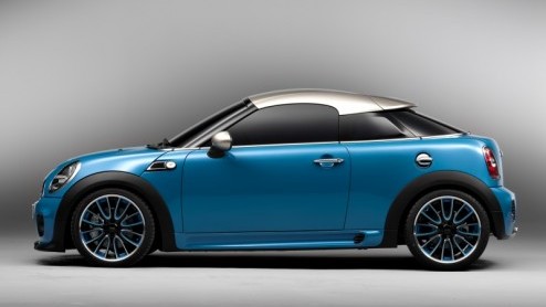 Mini bestaat vandaag precies vijftig jaar. Dat wordt uitgebreid gevierd, met onder meer de Mini Coup Concept als traktatie op de IAA Frankfurt. De Britten vertellen er graag alles over.