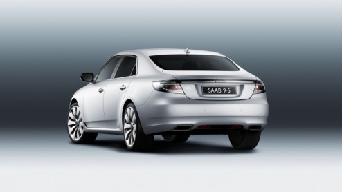 De verwachtingen van de nieuwe Saab 9-5 zijn hooggespannen. Niet alleen is na jaren de nieuwe generatie uit de doeken, het vlaggenschip markeert ook het begin van een nieuw tijdperk van het merk. Op d