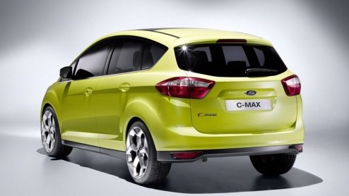 Dit zijn de eerste beelden van de nieuwe Ford C-MAX, die deze maand wordt gepresenteerd op de IAA Frankfurt. Getekend volgens de kinetic designtaal en voorzien van nieuwe motoren lost de nieuwe C-MAX 