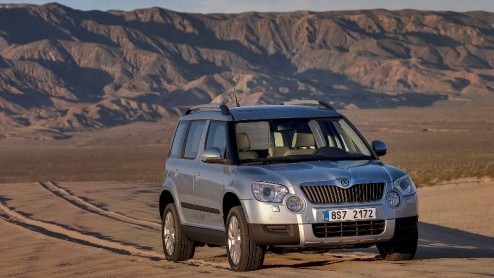 Vrijdag twee oktober, net voor dierendag, arriveert het nieuwe familielid Yeti bij de Skoda-dealers. Het prijskaartje voor deze stoere Tsjech, die een stuk offroad niet uit de weg slaat, maar ook fami