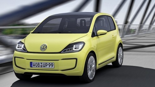 Ook Volkswagen omarmt de toekomst van elektrische auto's. In Frankfurt staat daarom de Volkswagen E-up. Niet groen, maar geel, en gebaseerd op de Up!.