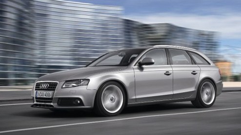 Een groen nieuwtje bij Audi. De 2.0 TFSI in de A4 wordt ook in een variant leverbaar die geschikt is voor E85, een brandstof waarin bio-ethanol is verwerkt. Voordeel: een lagere CO2-uitstoot. De lever