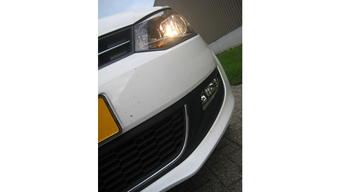 Kleine jongetjes worden groot. En dat geldt ook voor de Polo, vindt Volkswagen. De vijfde generatie kruipt in alle opzichten naar grotere broer Golf toe en is tegelijkertijd van harte welkom in een ti