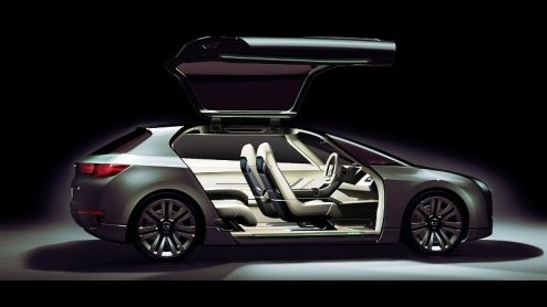 In alle hybride-gekte die is losgebarsten gaat Subaru ook een voorzet doen. Het merk presenteert op de aanstaande Tokyo Motor Show een Hybrid Tourer Concept. Daarvan zijn nu de eerste beelden verschen