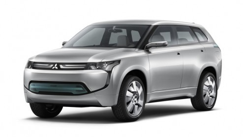 Mitsubishi belicht liefst zestien auto's op de Tokyo Motor Show. Twee daarvan zijn nieuwe concept cars, te weten de PX-MiEV en de i-MiEV CARGO.