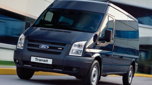 Naast het offensief LPG-modellen gaat Ford ook aardgasmodellen in de showroom zetten. Ford speelt in op de uitrol van het netwerk aardgastankstations en start met de levering van de Focus, C-MAX en Tr
