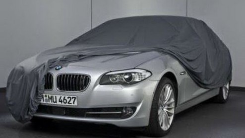 Nog een paar uur dan is het zo ver: BMW presenteert vanavond om 20.00 uur de nieuwe 5-serie. Om ons tenenkrommend op te warmen hebben de Duitsers een teaser vrijgegeven. Kijk, luister en huiver. Updat