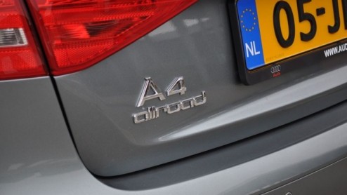 Audi heeft een jaar of wat geleden samen met Volvo een nieuw ras gecreerd, dat van de moddercombi. Met respectievelijk de A6 Allroad en XC70 kun je namelijk aardig uit de voeten op een blubberig za