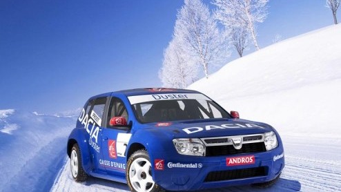 De crossover Dacia Duster mag dan nog niet officieel voorgesteld zijn, over de competitieversie doen de Roemenen graag een boekje open. Deze aangepaste variant is met de hulp van Renault klaargestoomd