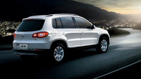 Het plan van Volkswagen om de Tiguan te faceliften krijgt nu duidelijkheid. Op de Guangzhou Auto Show hebben de Duitsers de vernieuwde 'Tigi' gepresenteerd. Vraag is nu, vindt de opfriskuur ook zijn w