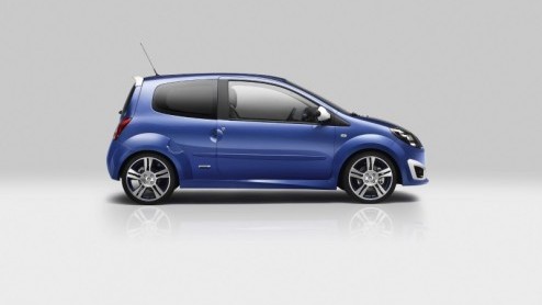 Beloofd is beloofd. Renault blaast Gordini een nieuw leven in en de Twingo RS Gordini zou als eerste worden gepresenteerd. Vandaag is het al zo ver, de eerste spruit is een feit. De Fransen hebben z