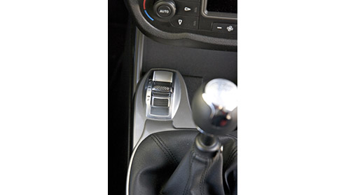 MultiAir is het toverwoord bij de Fiat-groep om meer pks uit motoren te persen en daar tegelijkertijd een lager verbruik tegenover te stellen. In de Alfa MiTo geven we twee nieuwe motoren met deze sl