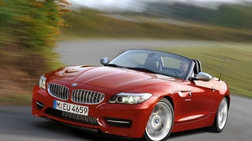 Na een kennismaking met de BMW Z4 sDrive35i viel allerminst te concluderen dat deze sportieve Roadster pk's tekort komt. Toch is BMW van mening dat er voor liefhebbers nog wel 'iets' bij kan. Ziedaar 