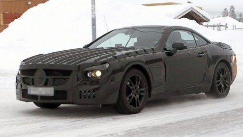 SLR, SLS, SLK en SL; als het om sportieve roadsters gaat weet Mercedes-Benz wel van wanten. De Duitsers hebben ondertussen hun zinnen gezet op een nieuwe generatie SL, bedoeld voor 2012. Het resultaat