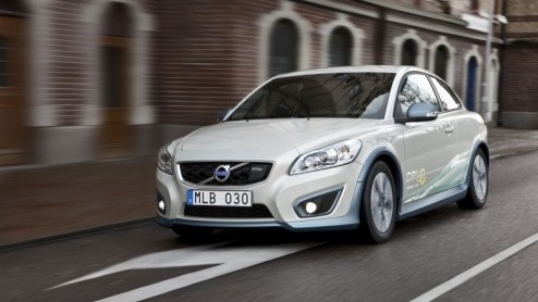 Volvo grijpt volgende maand de Autoshow in Detroit aan om een volledig elektrisch aangedreven C30 in de kijkers te zetten. Het is het eerste exemplaar uit een serie van vijftig die in 2011 op het gewo