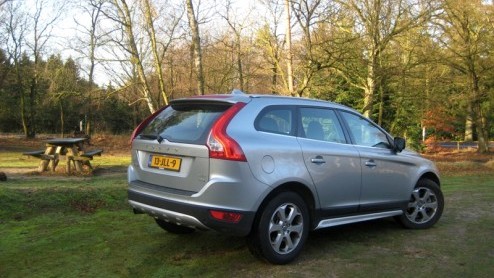 Bij Volvo zijn de stoere XC-modellen niet meer verzekerd van vierwielaandrijving. De Zweden hebben immers in een groot tempo een uitgebreide DRIVe-range gentroduceerd, die optimaal zijn ingesteld op