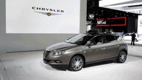 Chrysler profileert zich op de Detroit Auto Show dit jaar met compacte modellen. Het zijn de eerste vruchten van de vergaande samenwerking met het Fiat concern. Zo toont Chrysler een designstudie op b