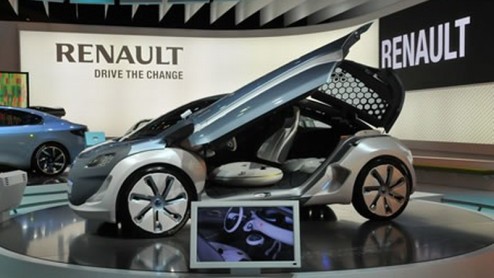 Deze week heeft de Brusselse Autosalon haar deuren geopend voor pers en publiek. De diverse Europese- en wereldpremires zoals de vernieuwde Ford S-MAX en Galaxy, Audi A8, Nissan 370Z en Mini One Cabr