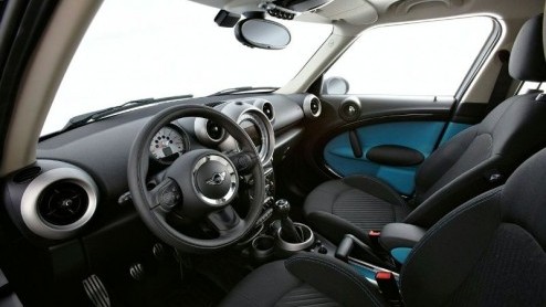 Het kan soms snel gaan. Nadat gisteren officieel beeldmateriaal van de nieuwe MINI Countryman was uitgelekt, geeft de importeur vandaag voor het eerst tekst en uitleg. Wanneer het vierde Mini-model di