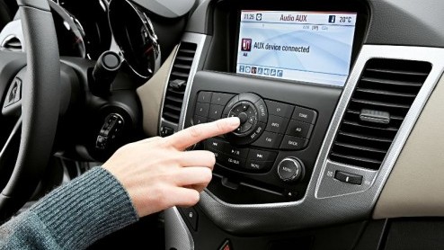 Medio vorig jaar lanceerde Chevrolet met de nieuwe Cruze een nieuwe, veelbelovende speler in de compacte middenklasse. Naast een scherpe prijs, twee diesels, een goede uitrusting en een kwalitatief in