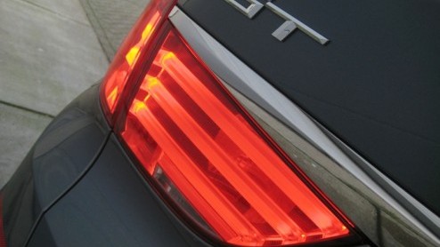 Je zou het misschien niet verwachten, maar door de uitbreidingsdrift in de modelrange van BMW wordt kiezen in de hoge middenklasse eigenlijk steeds inzichtelijker. Want na de 5-serie sedan, Touring en