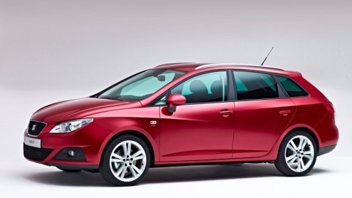 Kijk aan! De Seat Ibiza ST is het conceptstadium voorbij. Vandaag heeft de importeur de eerste beelden van het definitieve productiemodel vrijgegeven. Daarbij debuteert bij Seat de spaarzame 1.2 TDI d
