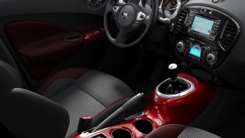 Na het in de wereld sturen van een teaser is de Nissan Juke vanaf nu geen geheim meer. De Japanners maken de eerste officile details wereldkundig, voorafgaand aan de presentatie tijdens de Autosalon