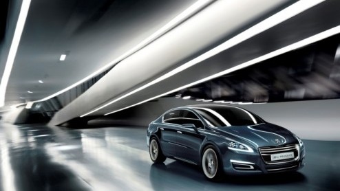 Weten hoe de nieuwe Peugeot 508 er uit komt te zien? Bekijk dan deze Peugeot 5 by Peugeot goed, of ga naar de Autosalon van Genve! Daar viert het merk ook haar 200e verjaardag en worden we getrakteer