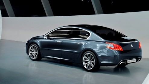 Weten hoe de nieuwe Peugeot 508 er uit komt te zien? Bekijk dan deze Peugeot 5 by Peugeot goed, of ga naar de Autosalon van Genve! Daar viert het merk ook haar 200e verjaardag en worden we getrakteer