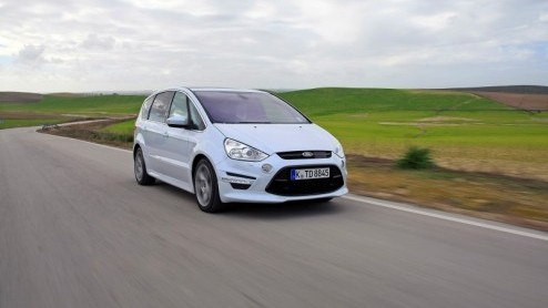 Ford heeft in het MPV-segment een flinke vinger in de pap, met dank aan de C-MAX, S-MAX en Galaxy. De meest compacte telg verschijnt dit jaar in compleet nieuwe gedaante, voor het grotere duo hebben d