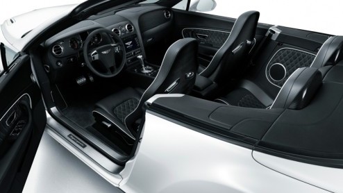 Wie A zegt, moet B zeggen. In navolging van de Bentley Continental Supersports Coup is nu ook de Cabriolet-versie een feit. Zoals het een topmodel uit de range presteert de dakloze Brit in weelde en