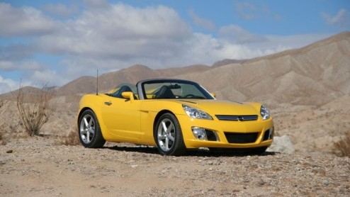 Kent u hem nog, die leuke mini-Corvette die als Opel GT in de jaren zestig furore maakte? Opel wekt hem weer tot leven in een nieuwe, even smakelijke gedaante. Het is nu een echte roadster, want hij k