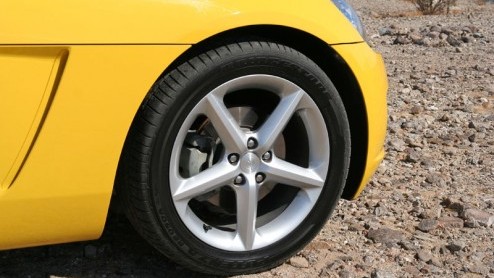 Kent u hem nog, die leuke mini-Corvette die als Opel GT in de jaren zestig furore maakte? Opel wekt hem weer tot leven in een nieuwe, even smakelijke gedaante. Het is nu een echte roadster, want hij k