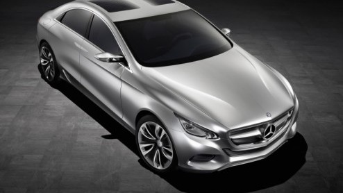 Mercedes-Benz introduceert op de autotentoonstelling van Genve de F 800 Style, een studiemodel dat niet alleen de toekomstige designtaal van het merk uitstraalt, maar ook vol zit met efficinte aandr