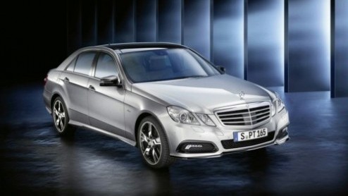 De echt sportieve modellen van Mercedes rollen van de band met een AMG-behandeling. Voor wie die outfit (en het bijbehorende kostenplaatje) of zelfs de losse accessoires iets te veel van het goede is,