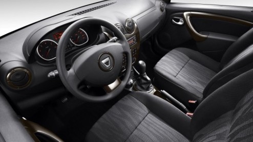 In Genve staat bij Dacia de Duster in de spotlights. De nieuwe compacte no-nonsense crossover wordt leverbaar met twee- en vierwielaandrijving en een benzine of diesel. Bovendien blijkt de Roemeen ve