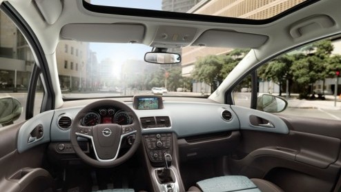 Bij Opel beleeft de nieuwe generatie Meriva zijn debuut in Zwitserland. Voorafgaand daaraan is de flexibel ingestelde MPV al uitgebreid uit de doeken gedaan. Daarom maakt de importeur alvast de eerste
