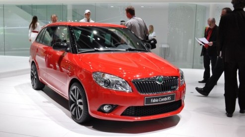 De belangrijkste autoshow ter wereld, de salon international de lautomobile Genve opent donderdag 4 maart zijn deuren voor het grote publiek. Wij namen alvast een voorproefje en kunnen je melden dat
